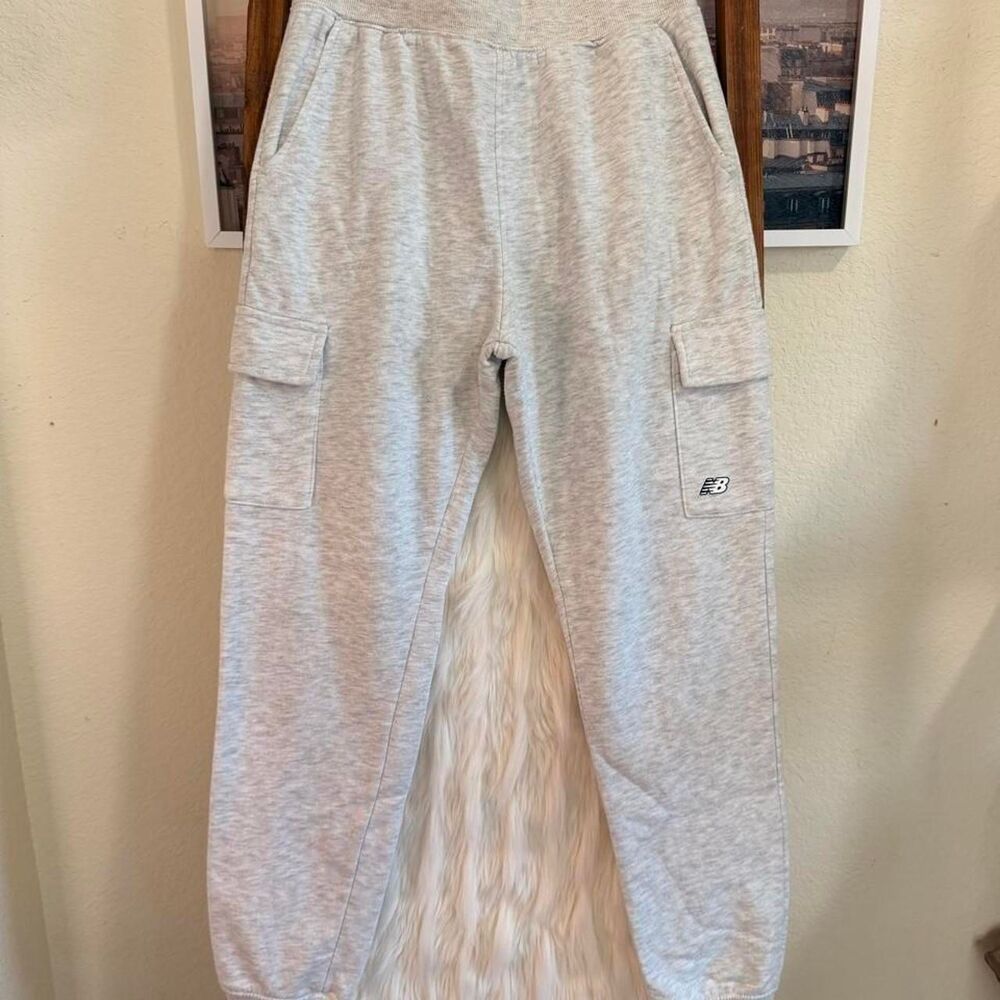 New-balance Men's Grey Joggers-tracksuits